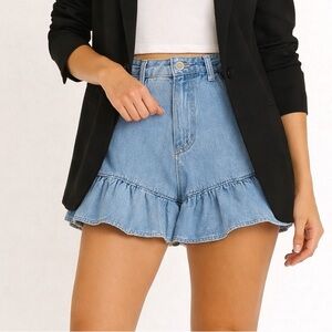 Fashion Forward Ruffle Hem High Waisted Denim Shorts Size 30
